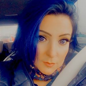 Meet your Posher, Aimee